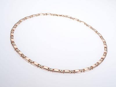 SN003 - Magnet Halskette mit Gold-Look