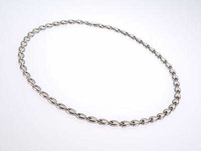 SN201 - Magnet Halskette